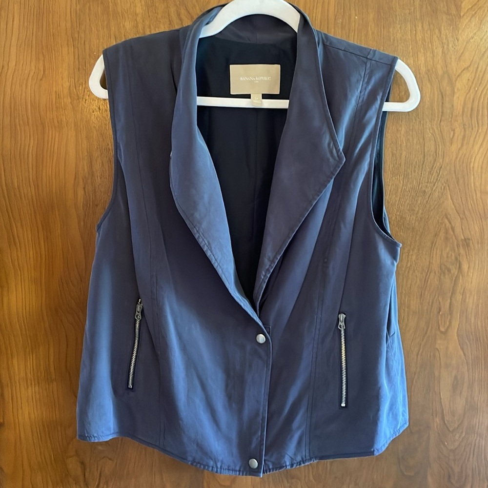 Cute Banana Republic Vest